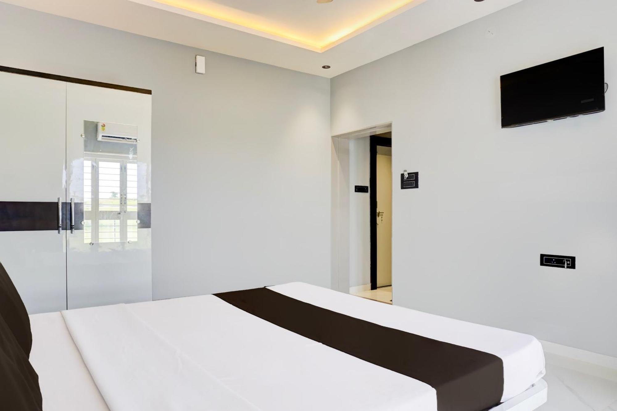 Hotel O Jeevan Restaurant & Lodging Kavathe Luaran gambar